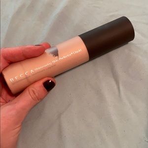Becca Shimmering Skin Perfector Liquid Highlighter